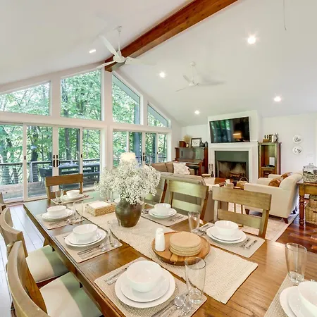 Riverwood South Haven Retreat On 10 Acres